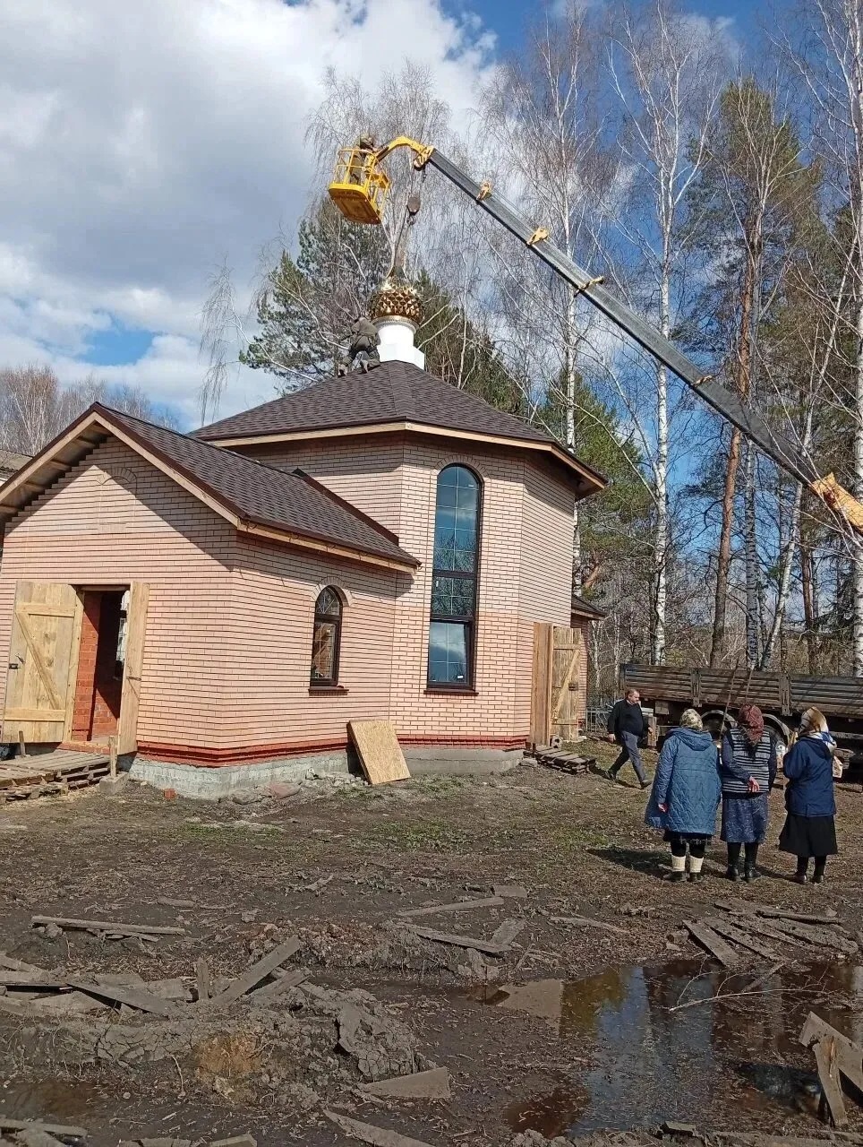Купол установлен